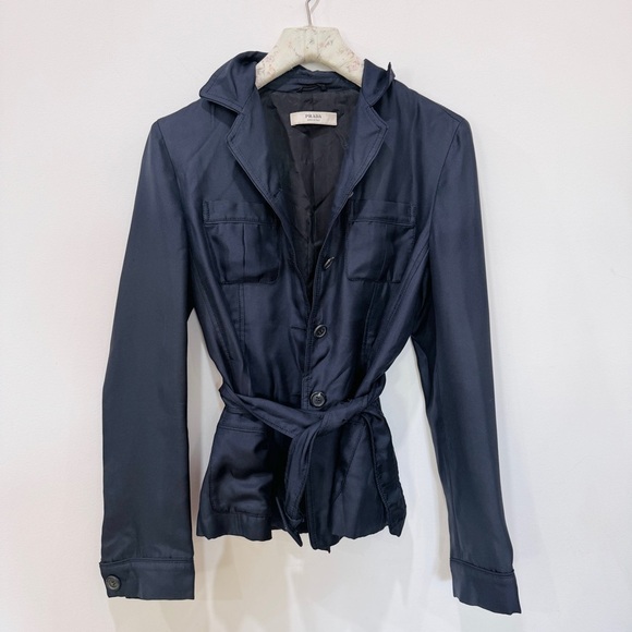 Prada 100% silk belted blazer jacket in navy blue - Picture 4 of 16